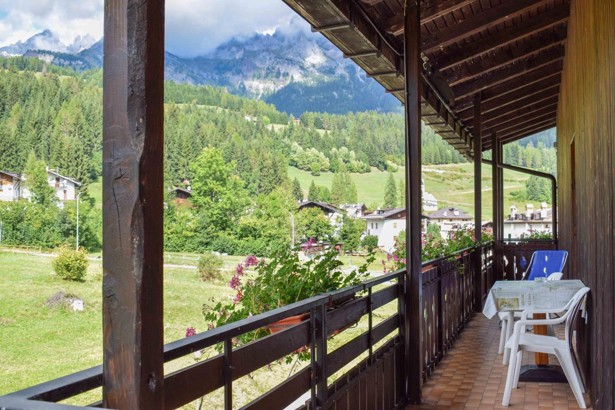 Albergo Scoiattolo Фалькаде Экстерьер фото